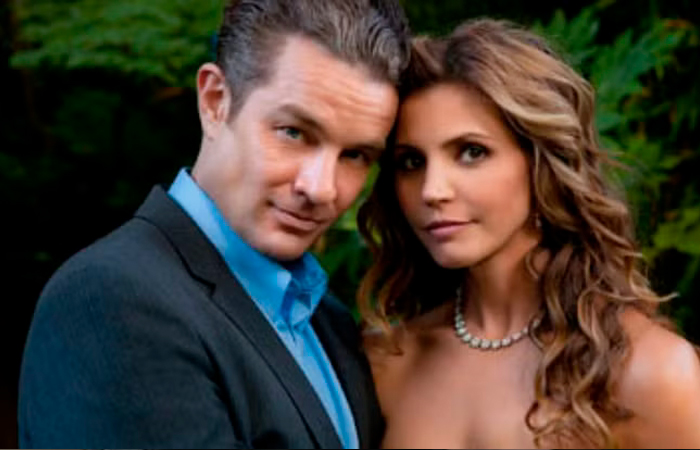 Джеймс Марстерс и Чаризма Карпентер в Сверхъестественном